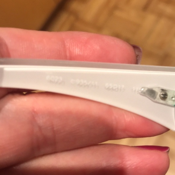 Gorgeous Chanel Sunglasses​ - Picture 7 of 13